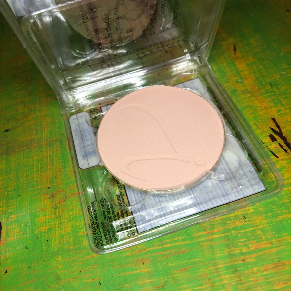 Suntan Jane Iredale PurePressed Refill NWT